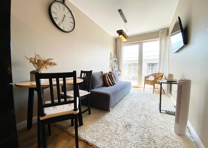 Apartament Cashmere Beige przy Porcie Jachtowym